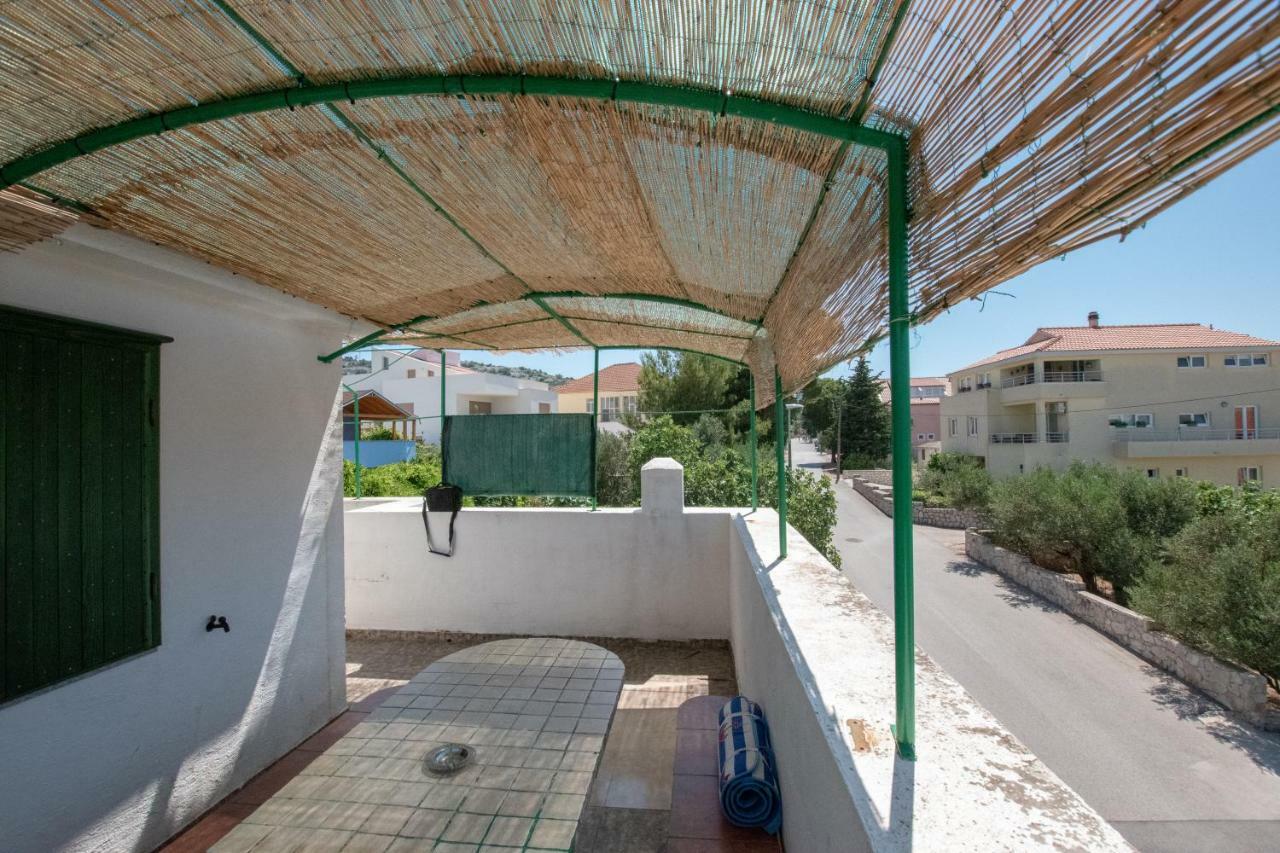 Apartments Roko I Niko Murter Exterior photo